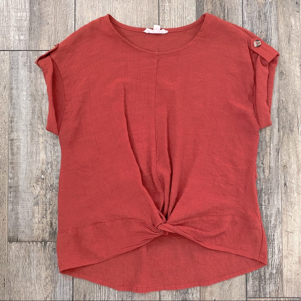 Tie-front top